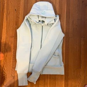 Cute lululemon women’s jacket size 10